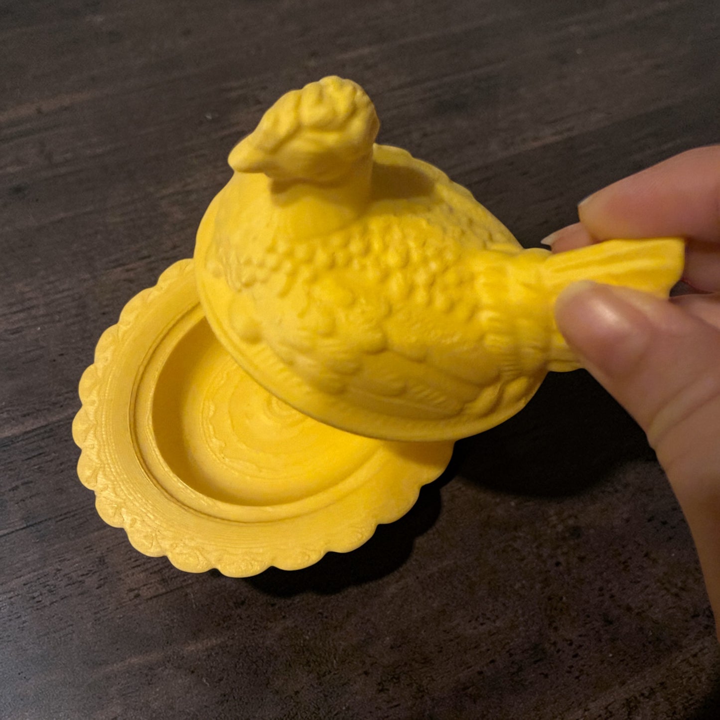Mosser Inspired 4in Hen on Nest